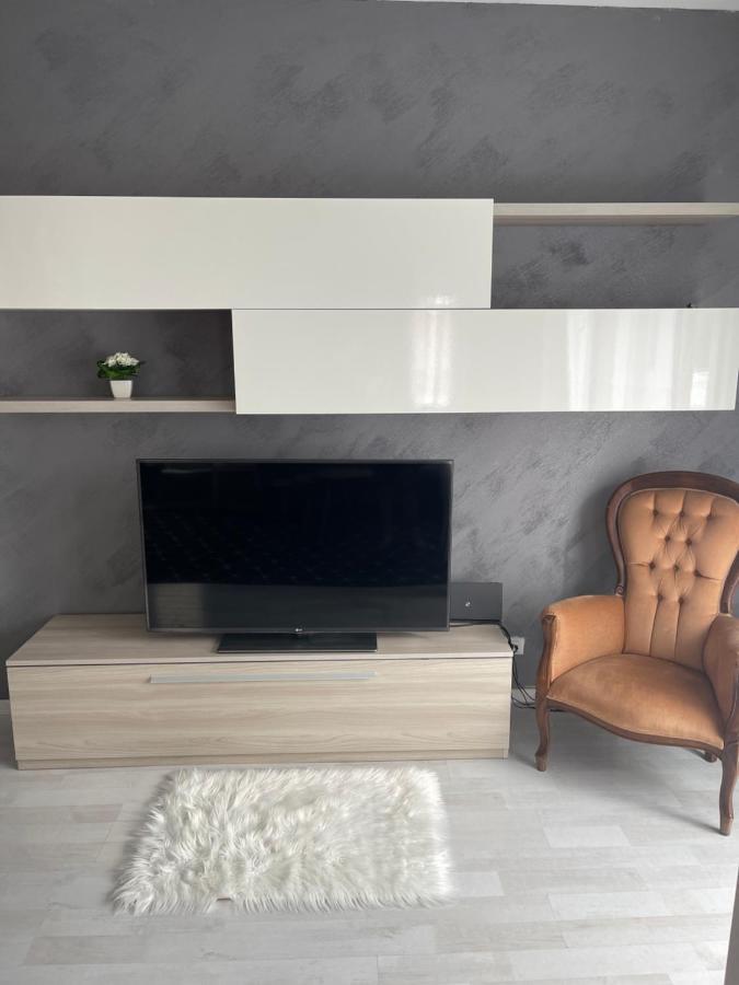 Casa Di Isabelle Venezia Apartment เมสเตร ภายนอก รูปภาพ